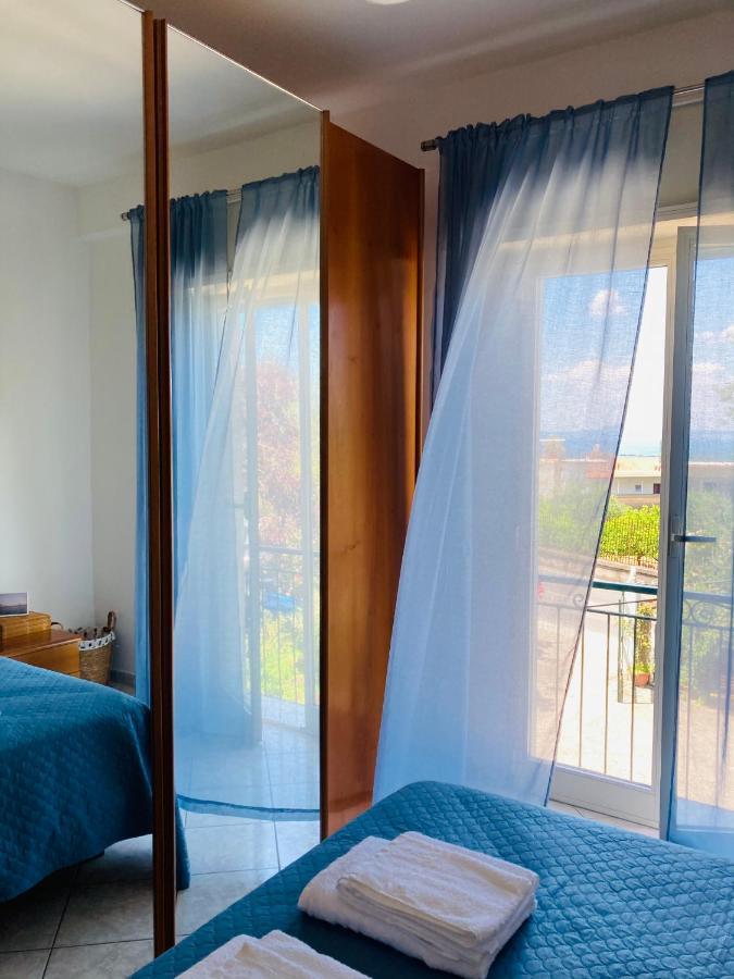 La Terrazza Lejlighed Vico Equense Eksteriør billede